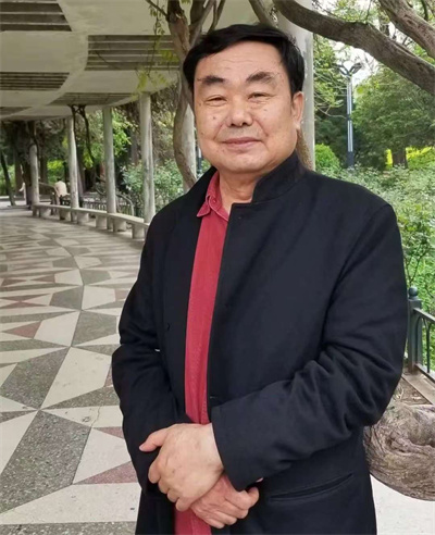 王守安:一腔真情寄家国(书画评论)——张毅敏和他的书画作品 王守安:一腔真情寄家国(书画评论)——张毅敏和他的书画作品